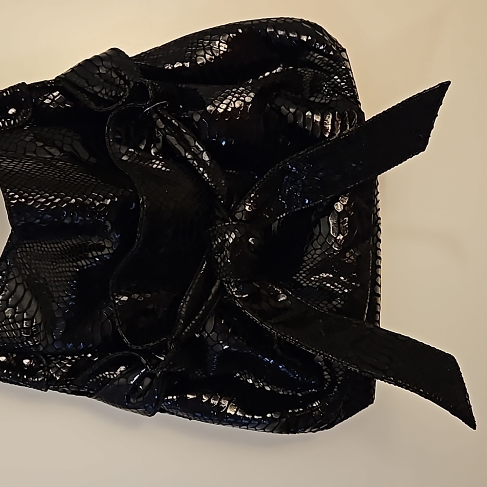Perlina Large Black Leather Python Snakeskin Bow … - image 4